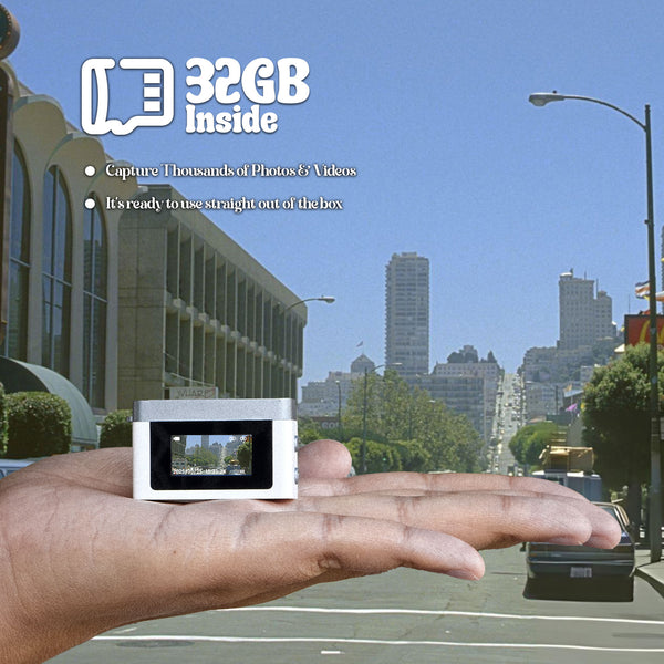 Mini Digital Keychain Camera, Mini Retro Camera, Feel of Old 90s Photographs, Keychain Size, Birthday Gifts, 32GB Included(Black)